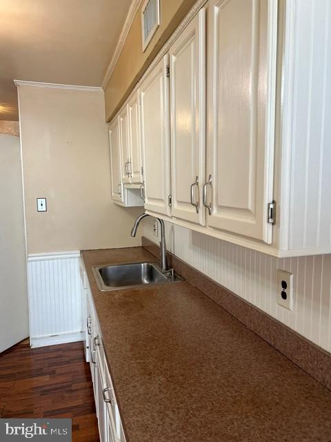 WALNUT HILL - Residential Lease