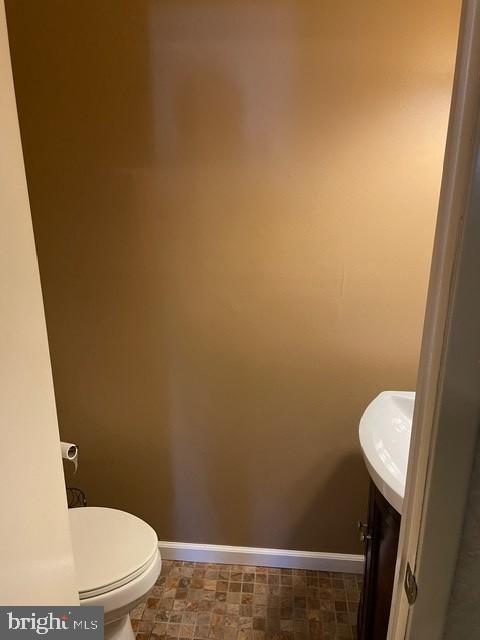 WALNUT HILL - Residential Lease