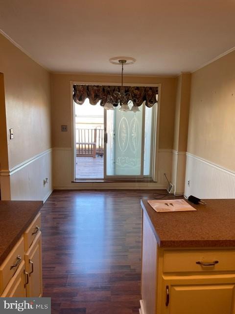 WALNUT HILL - Residential Lease