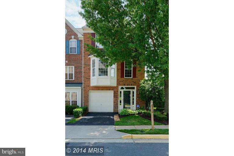 TRAILSIDE - Residential Lease