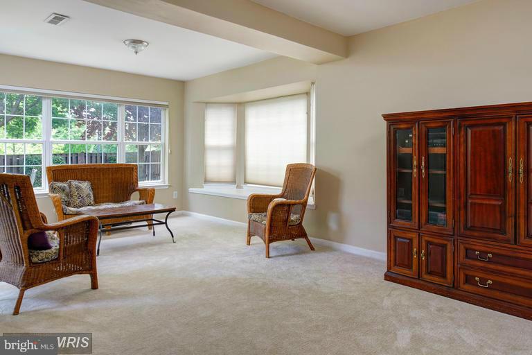 TRAILSIDE - Residential Lease