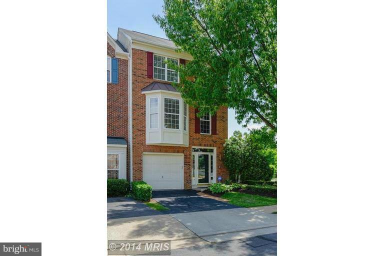 TRAILSIDE - Residential Lease