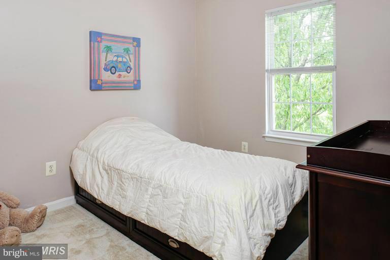 TRAILSIDE - Residential Lease