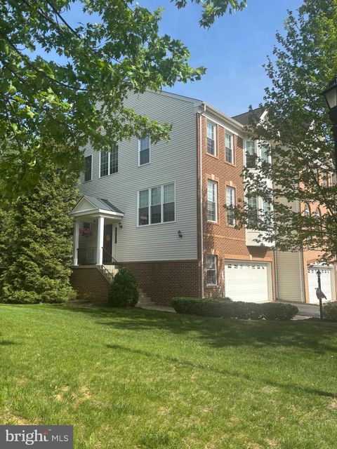 208 MISTY POND TERRACE PURCELLVILLE VA 20132