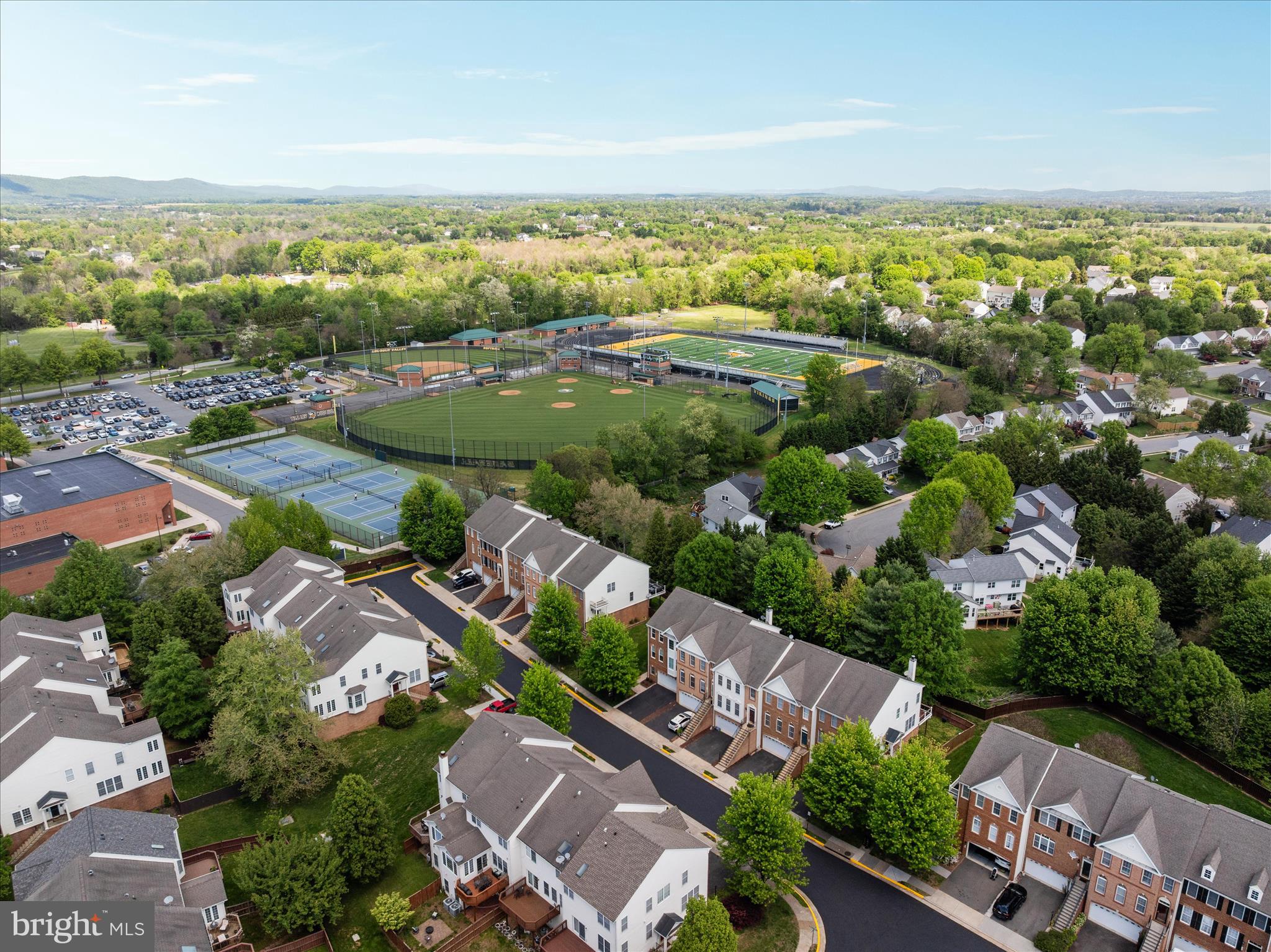 PURCELLVILLE RIDGE - Residential