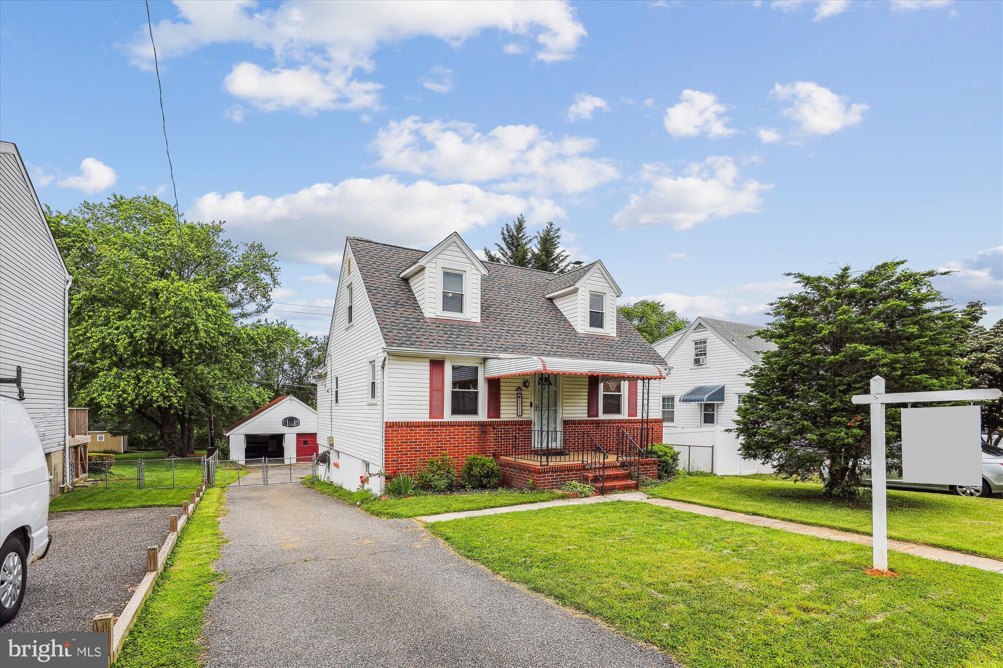 ARBUTUS - Residential