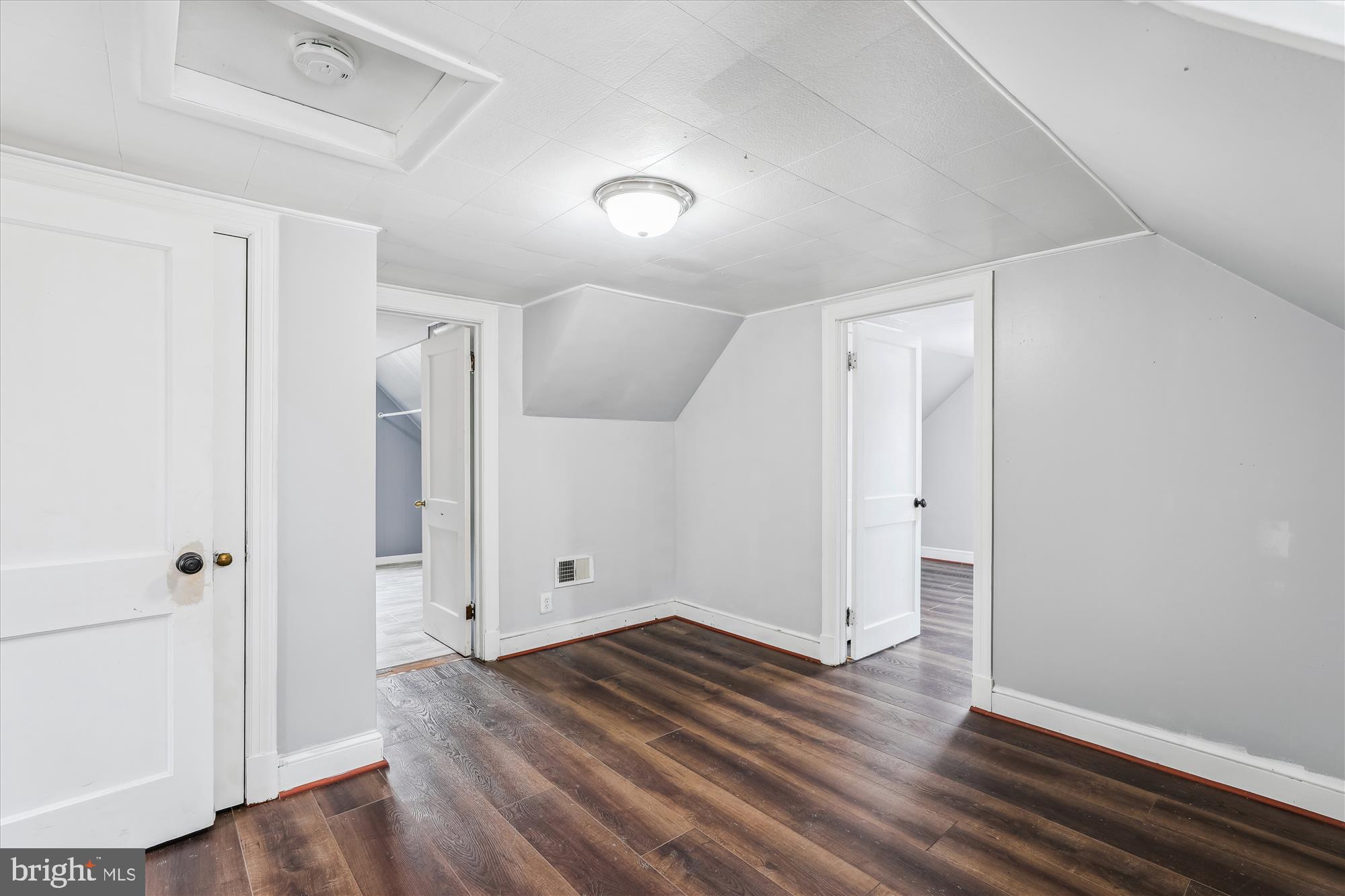 ARBUTUS - Residential