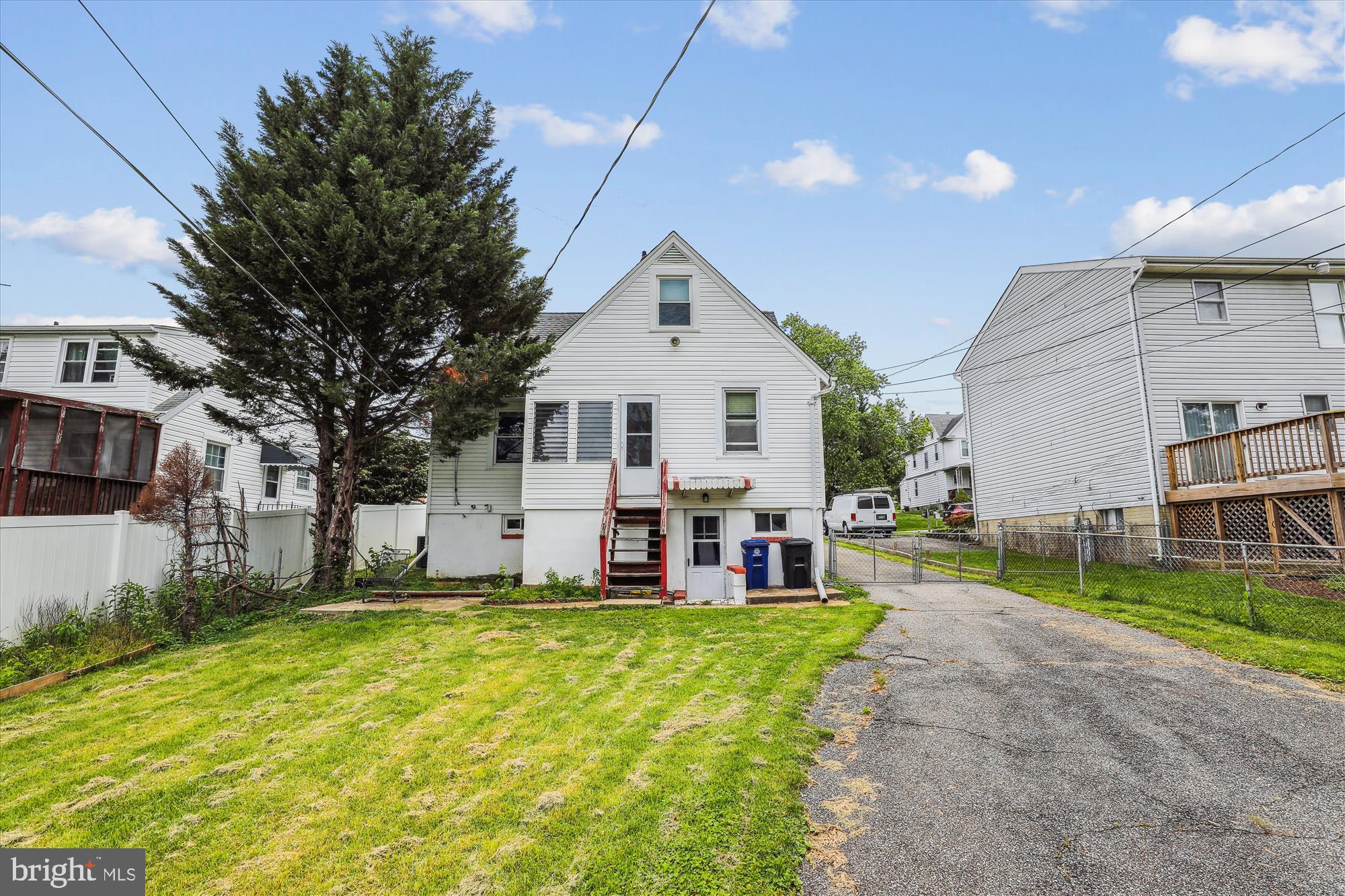 ARBUTUS - Residential