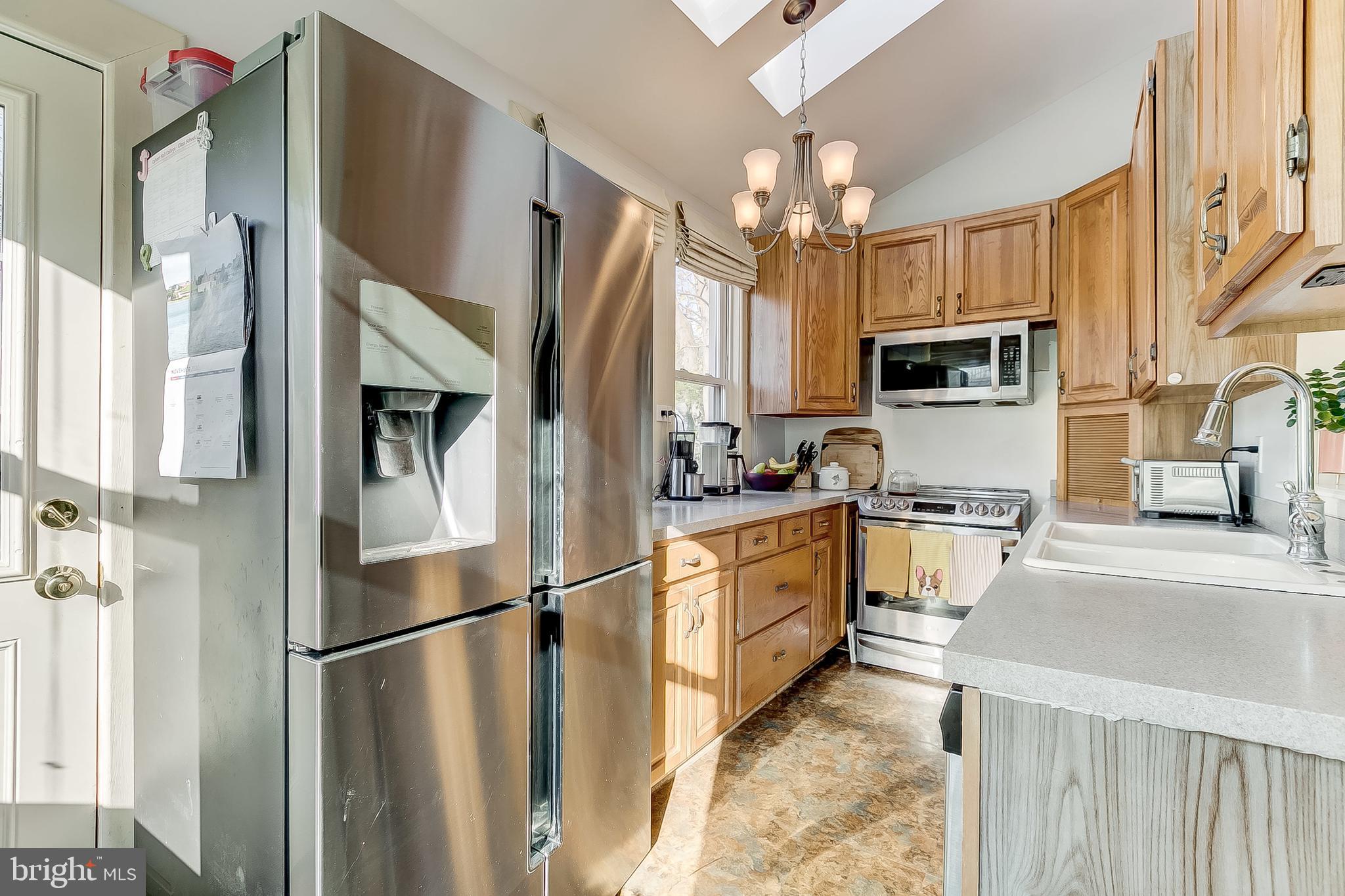 ROLAND PARK - Residential