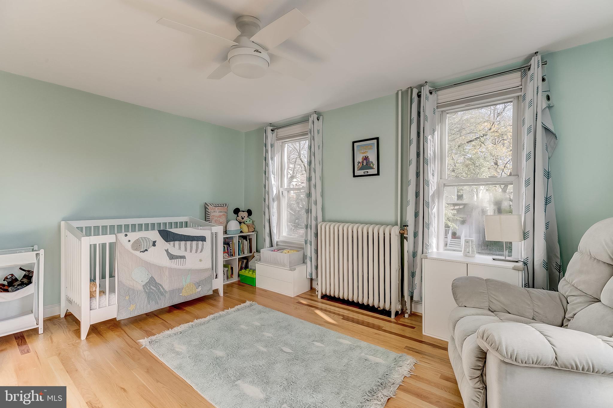 ROLAND PARK - Residential