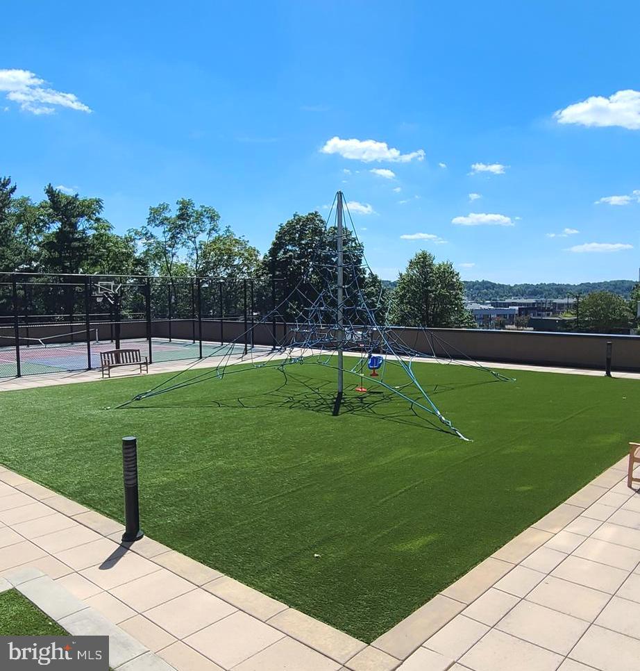 TEMPLETON OF ALEXANDRIA - Residential Lease