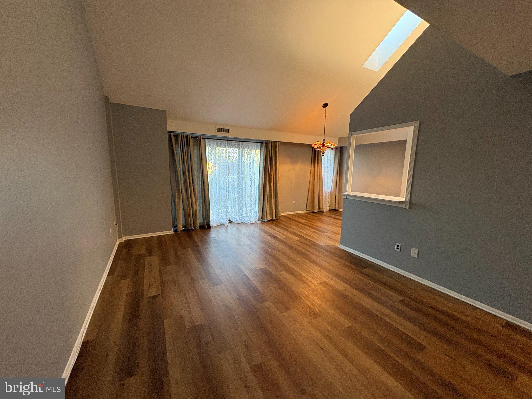 RIVERS BEND I - Residential
