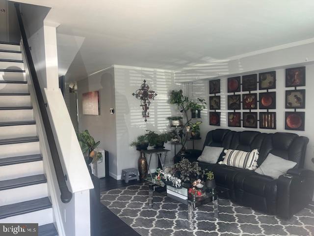 2425 ARBOR COURT