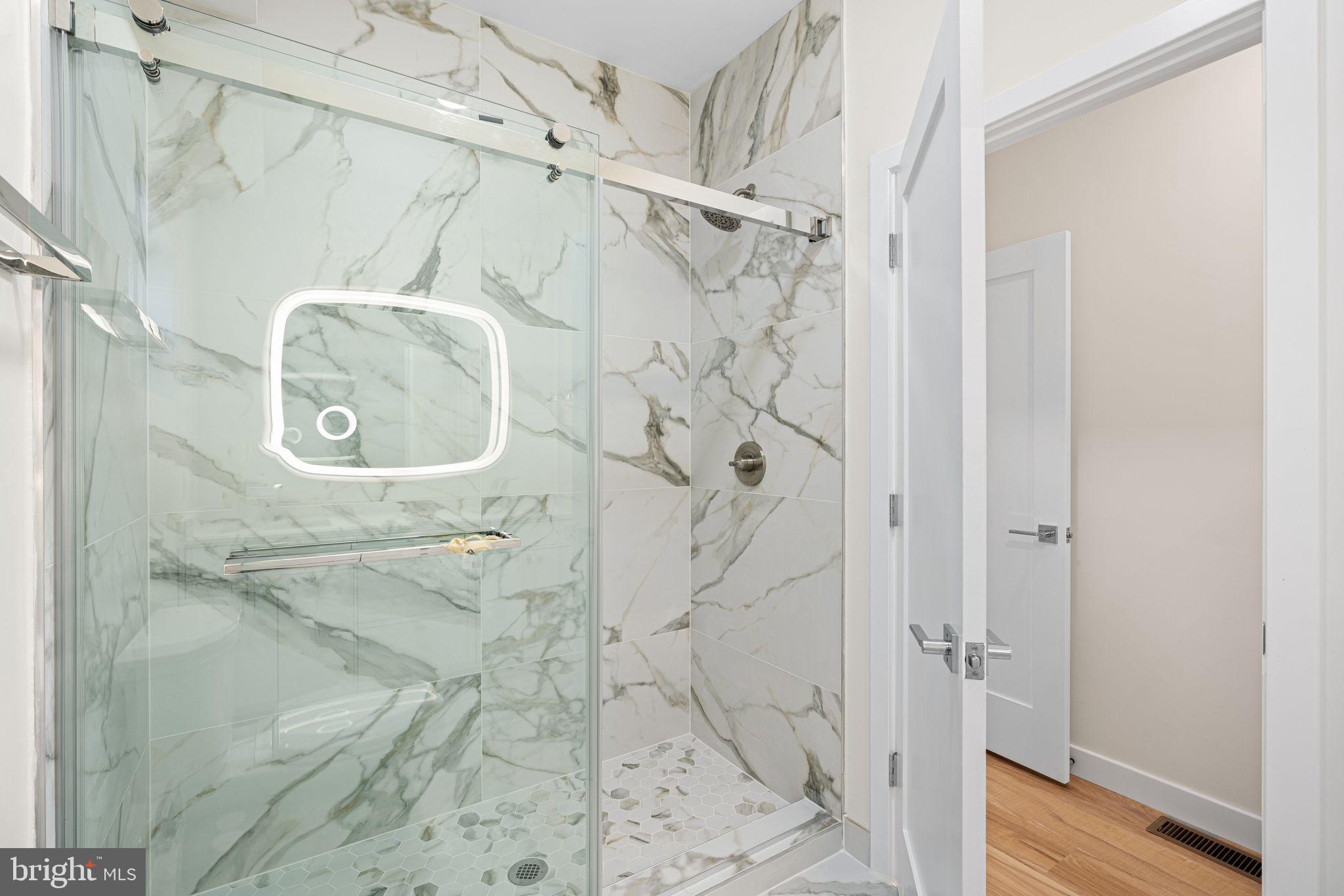 NORTHERN LIBERTIES - Residential Lease