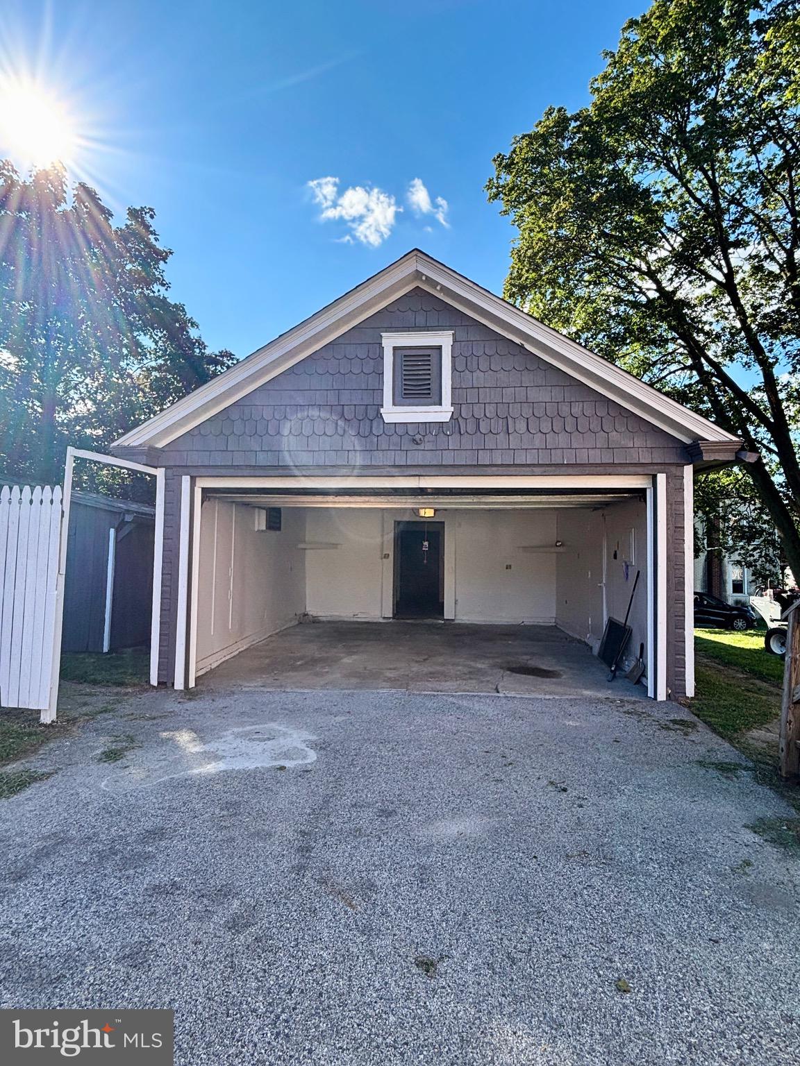 PARADISE - Residential