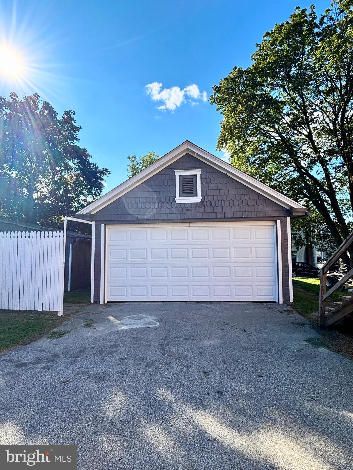 PARADISE - Residential