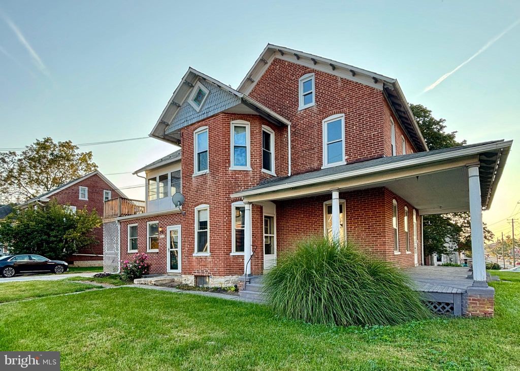 Photo of 3088 E Lincoln Highway E, PARADISE, PA 17562 (MLS # PALA2074076)