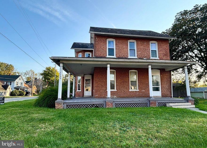 Welcome to opportunity at this newly refreshed, attractive 2 unit in a great, convenient location. This offers a wonderful opportunity for both homeowners and investors alike, and is currently vacant to offer full flexibility to the next owner. Live in one unit and generate rental income from the rest, or make it an ideal multi-generational living space, or enjoy cashflow from a high quality asset for years to come. Owner paid water & sewer, all other utilities are separated and were tenant paid. Apartment 1 is a large two bedroom, one bath that occupies the entire first floor plus a walkout basement for storage. Apartment 2 is a large three bedroom, one bath that occupies the entire second & third floors. Both apartments feature plenty of storage, in unit laundry, parking, and outdoor space, making it an opportunity to attract great, long term tenants. Our estimate on lease rates; Apartment 1; $1,295 Apartment 2; $1,595 Oversized 2 car garage; $300. With recent improvements including new paint and flooring along with various other improvements, the property is turn key and ready for you to fulfill your vision. Don't miss this opportunity!