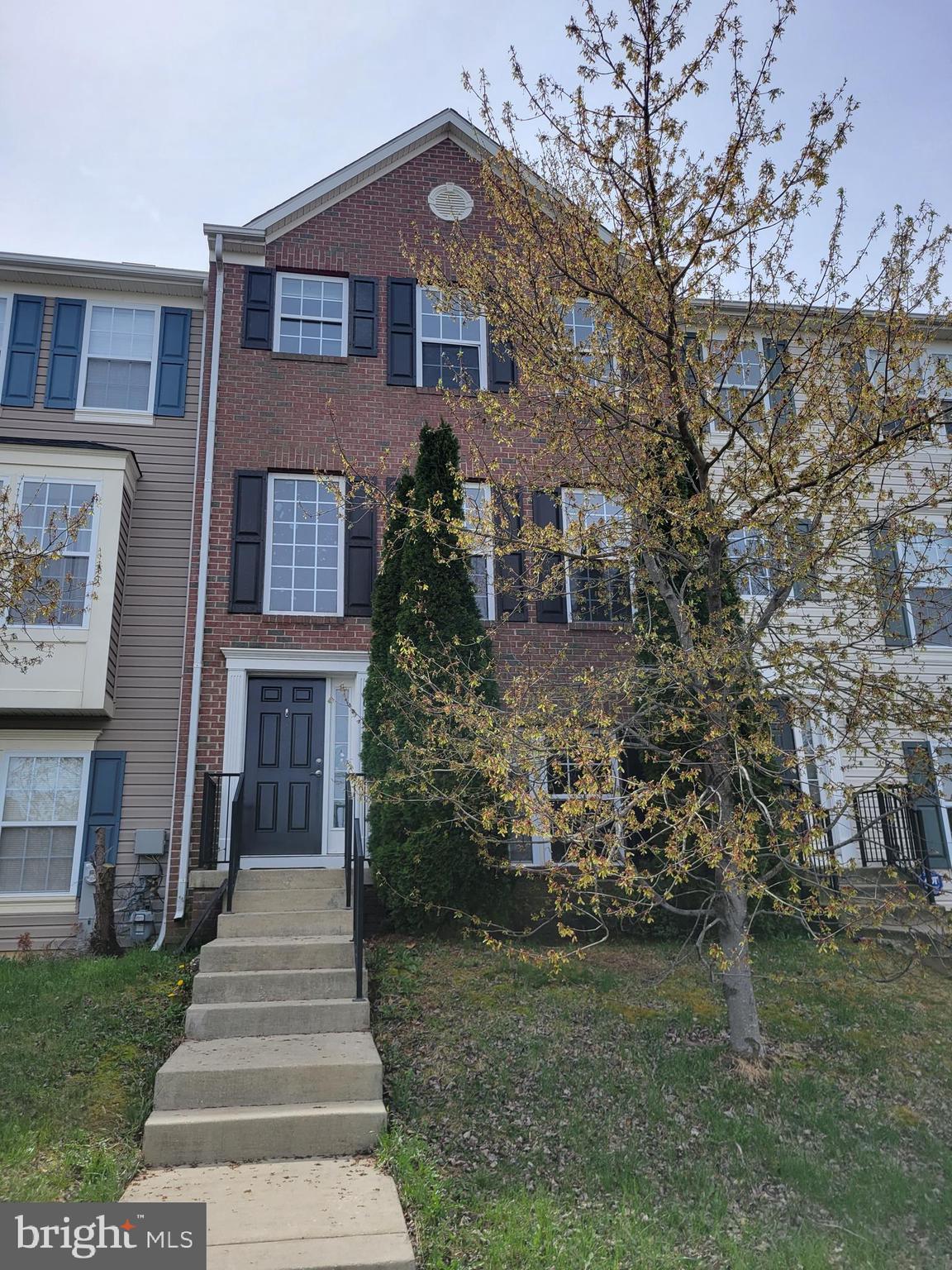 EATON SQUARE - Residential Lease