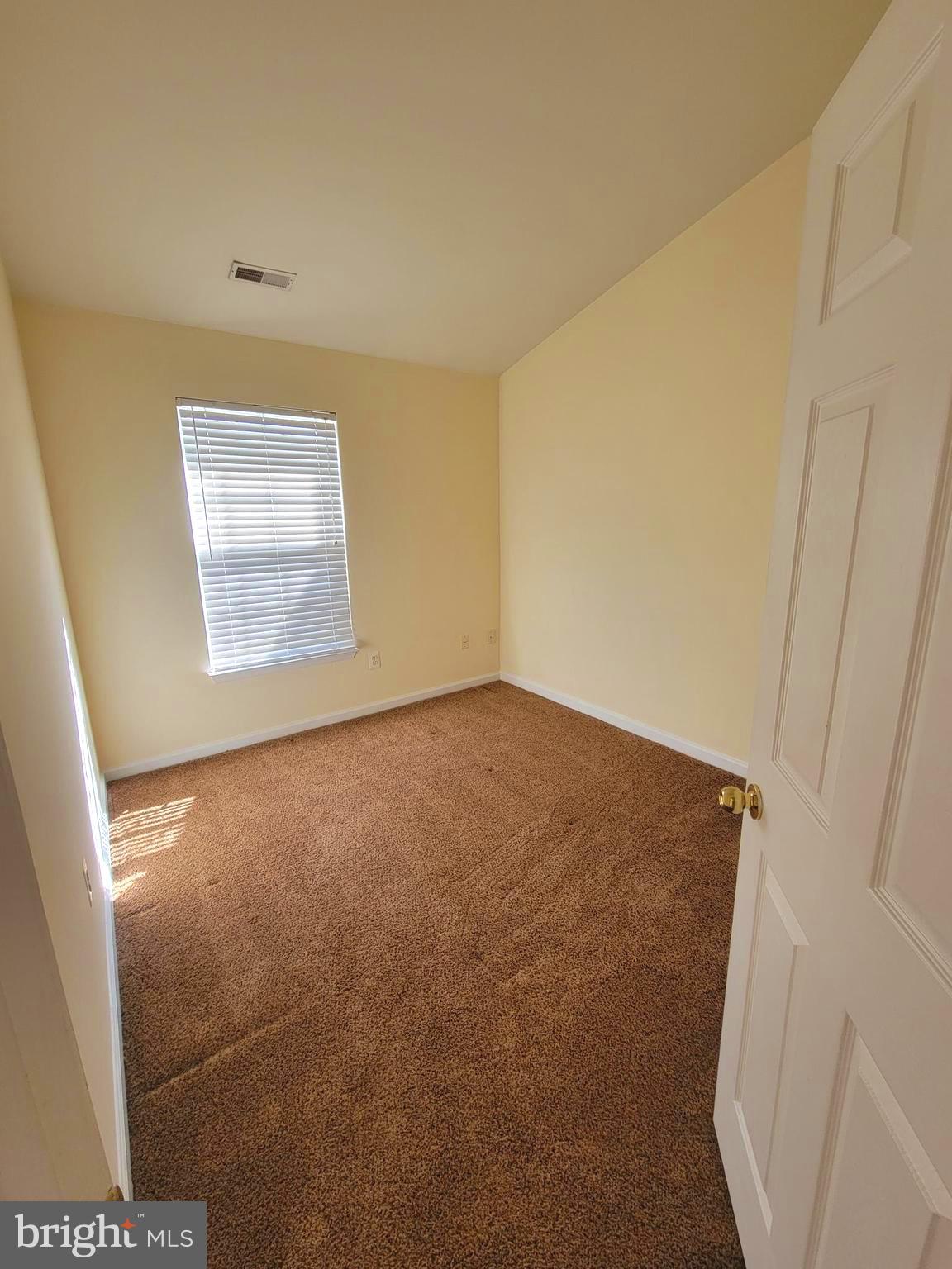 EATON SQUARE - Residential Lease