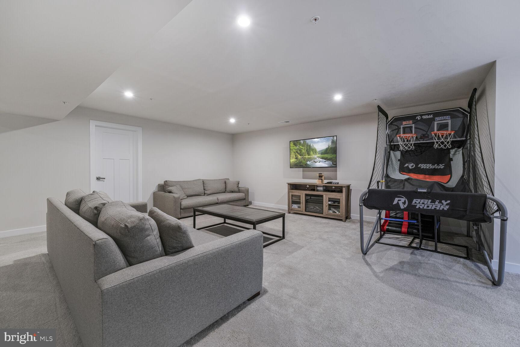 ST CHARLES SUB - FIELDSIDE - Residential