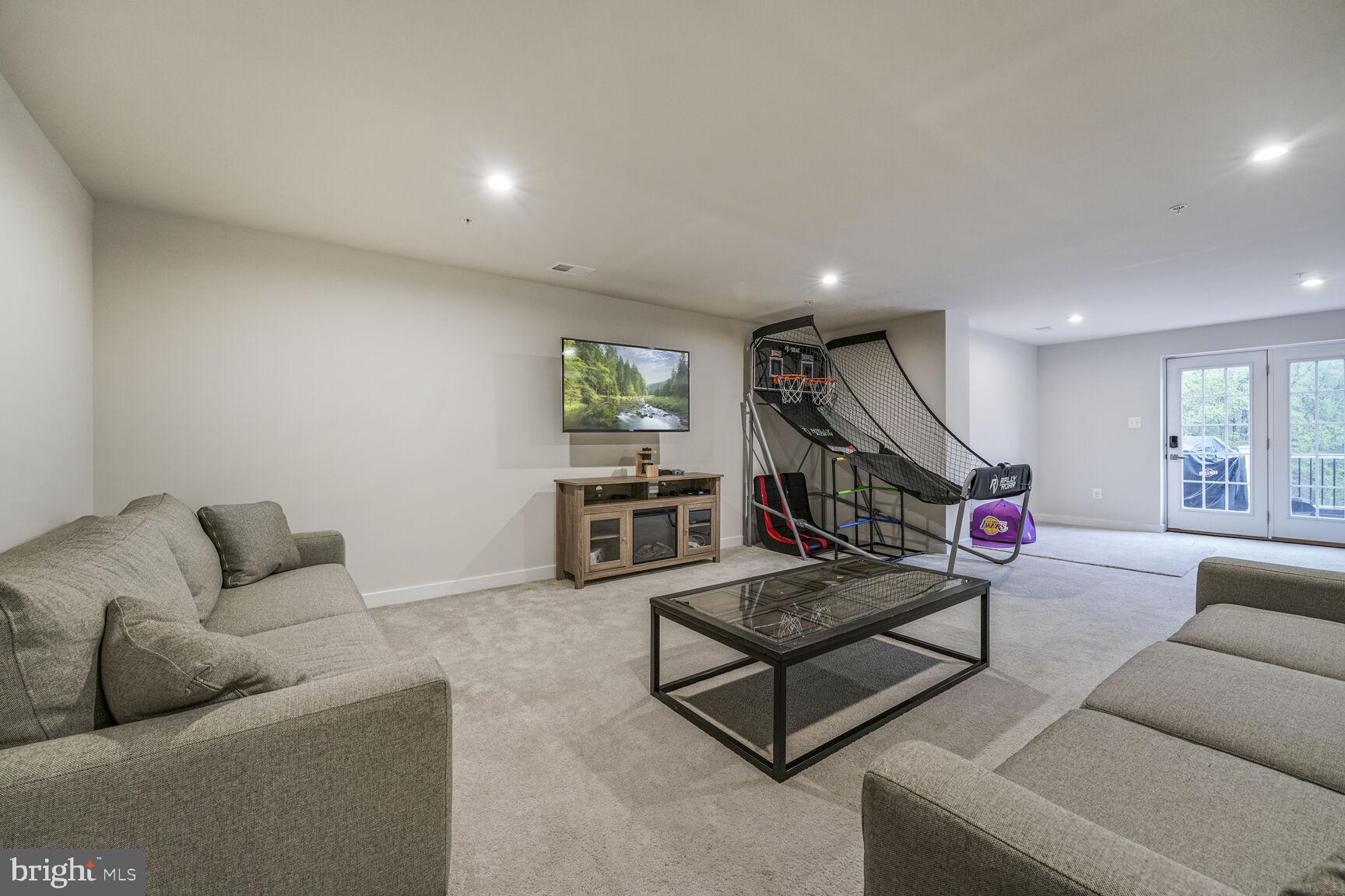 ST CHARLES SUB - FIELDSIDE - Residential