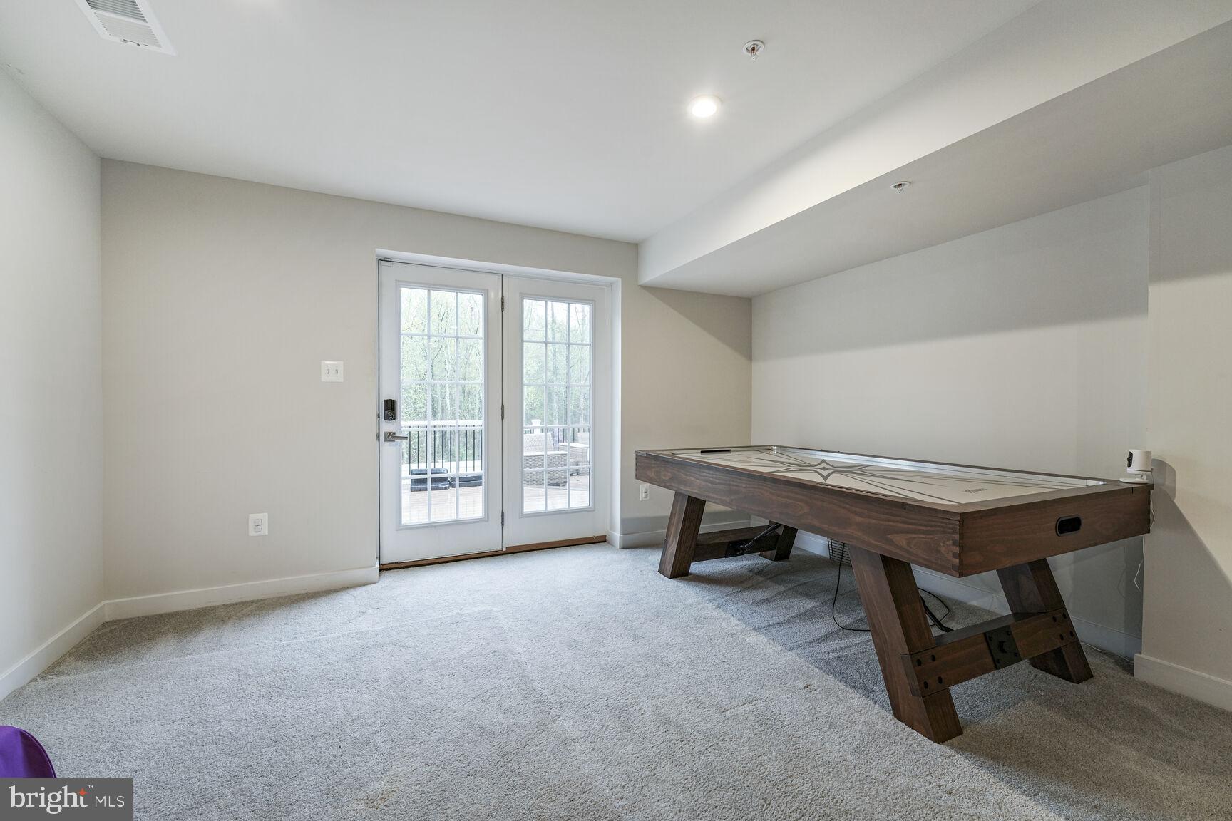 ST CHARLES SUB - FIELDSIDE - Residential