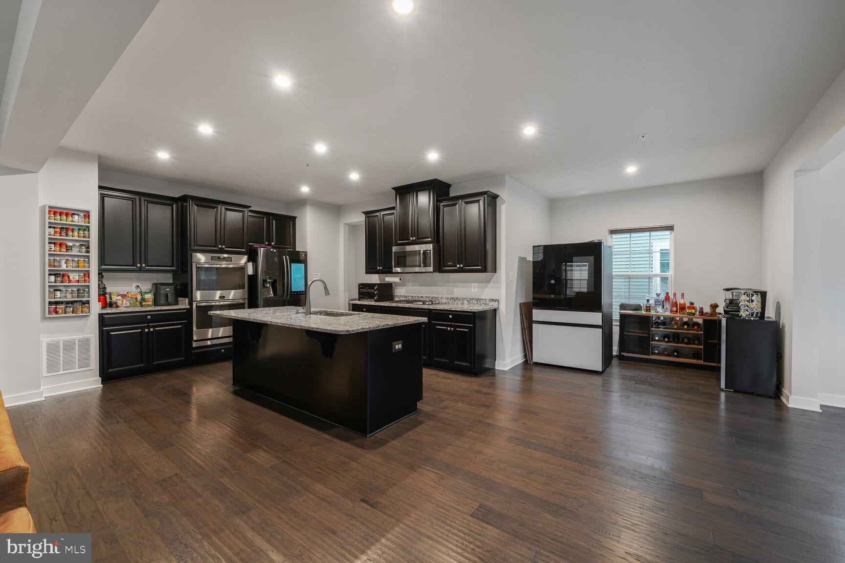 ST CHARLES SUB - FIELDSIDE - Residential