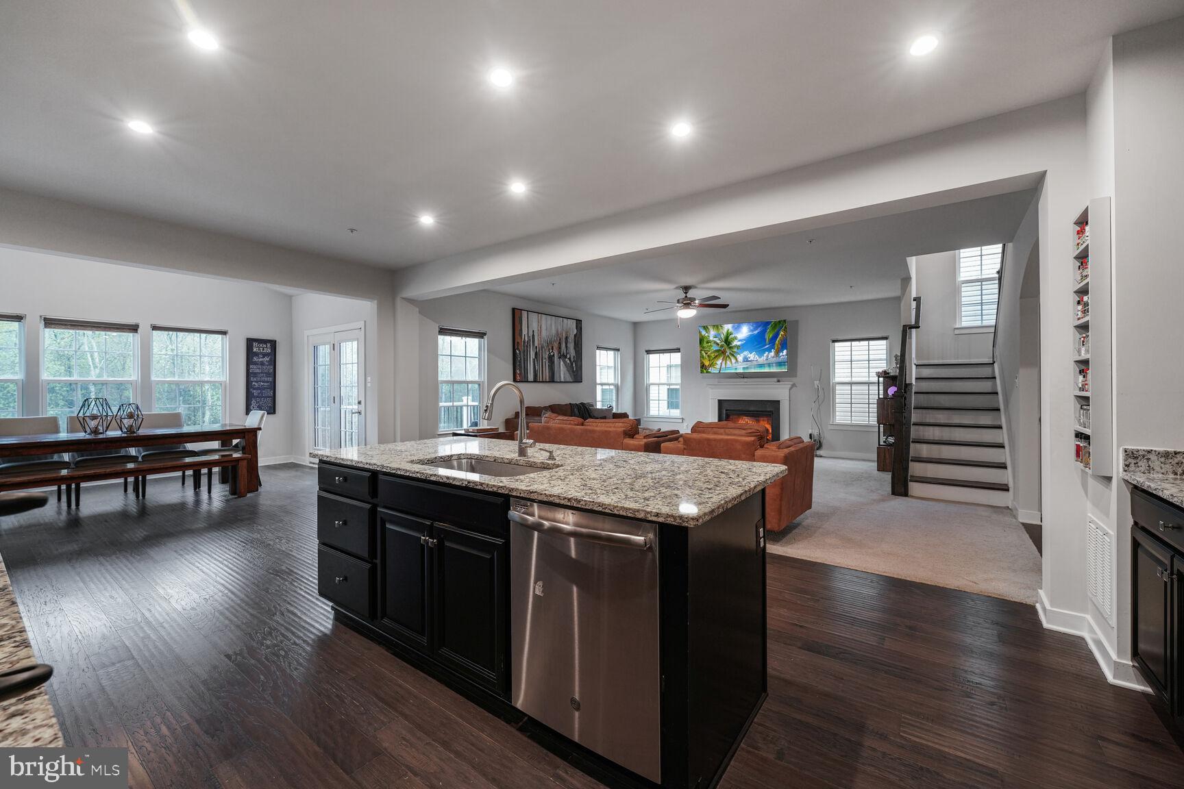 ST CHARLES SUB - FIELDSIDE - Residential