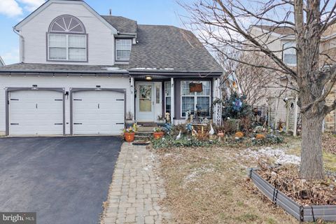 18 DRYDEN DRIVE BURLINGTON NJ 08016