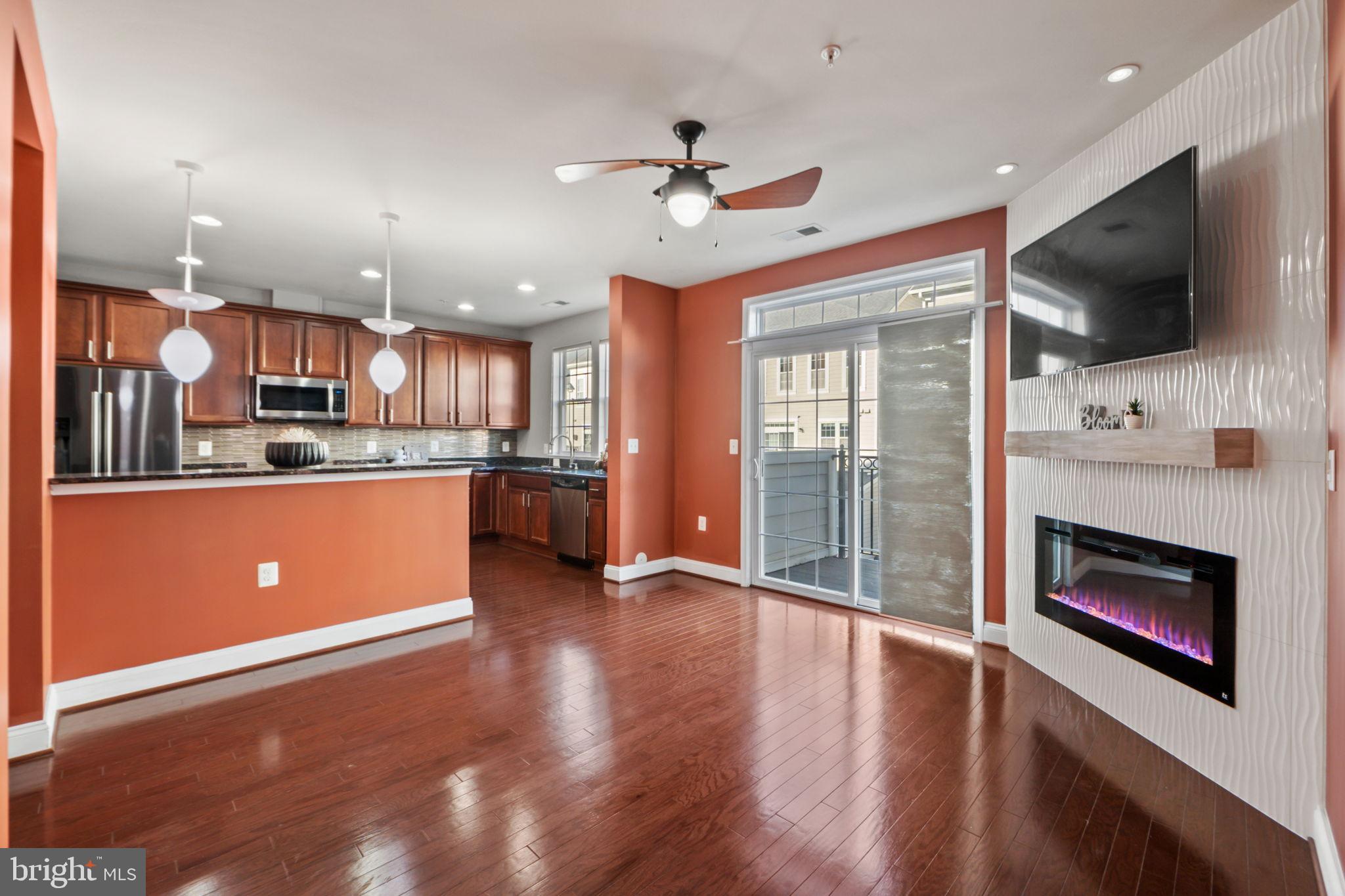 MAPLE LAWN FARMS - Residential