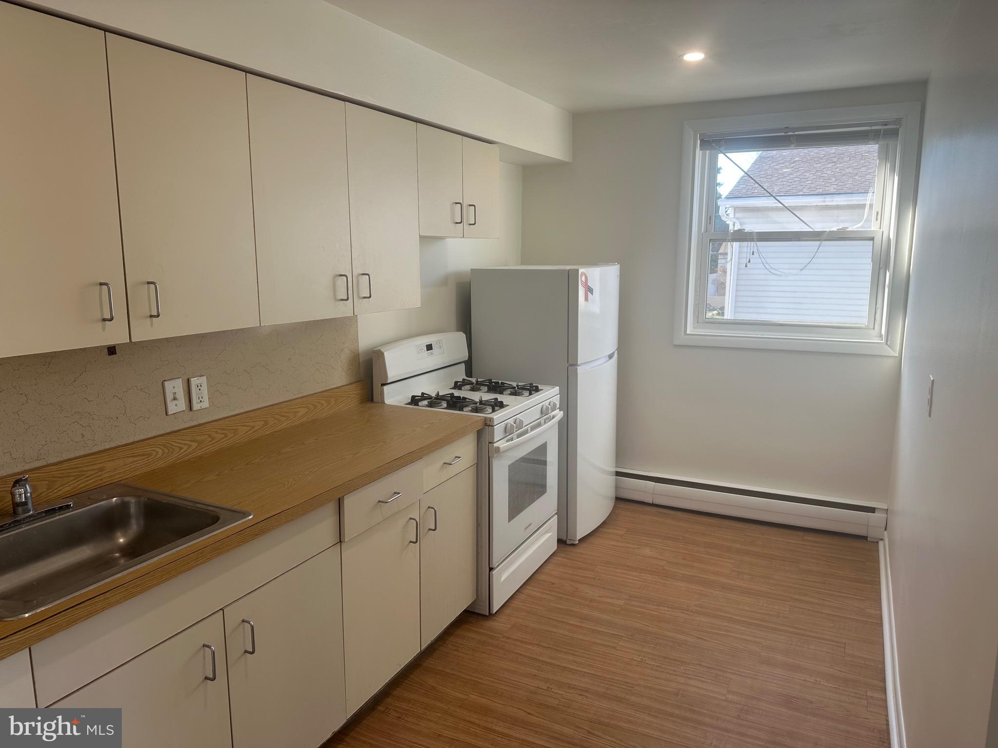 8111 RYERS AVENUE 2F