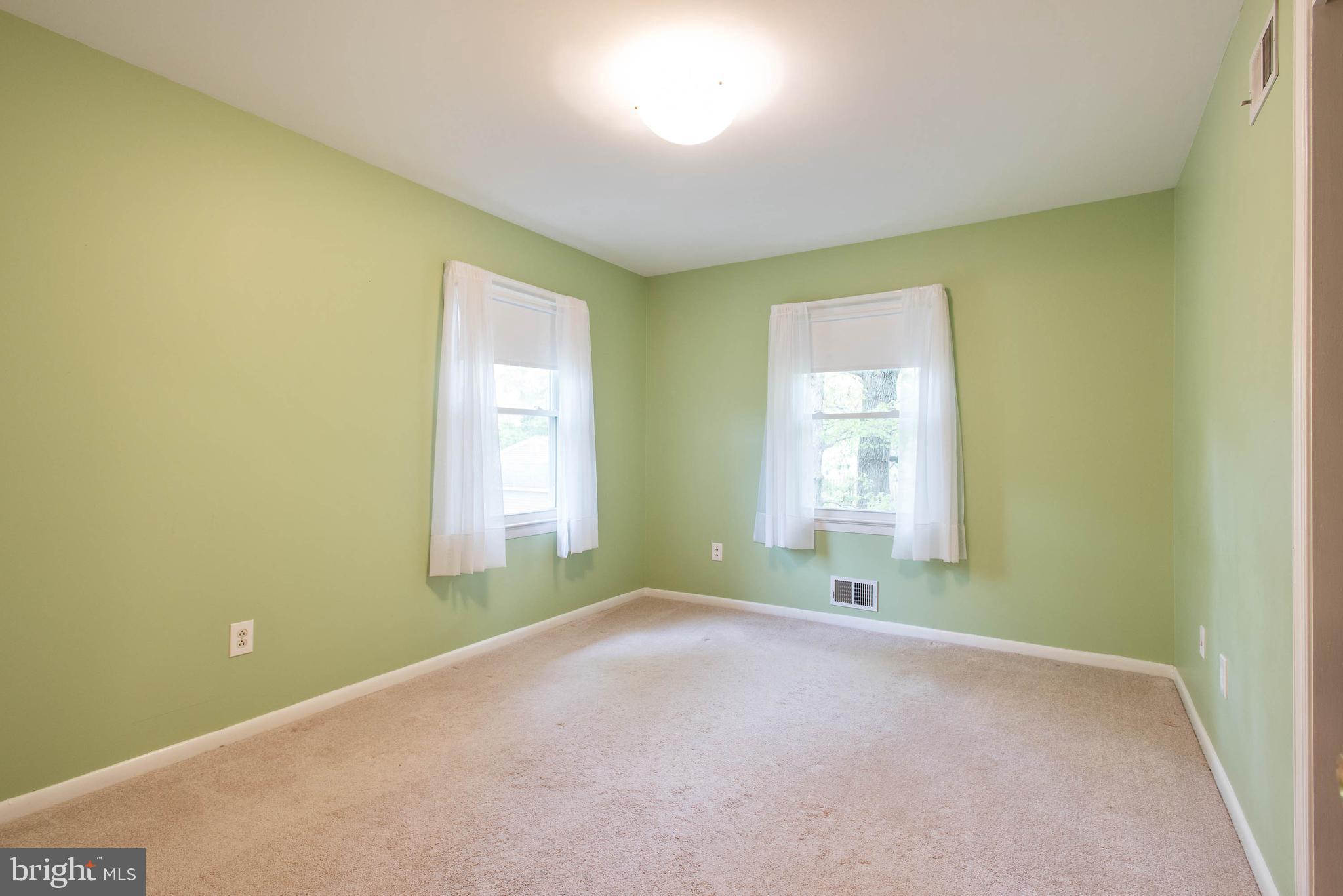 ROCK SPRINGS - Residential