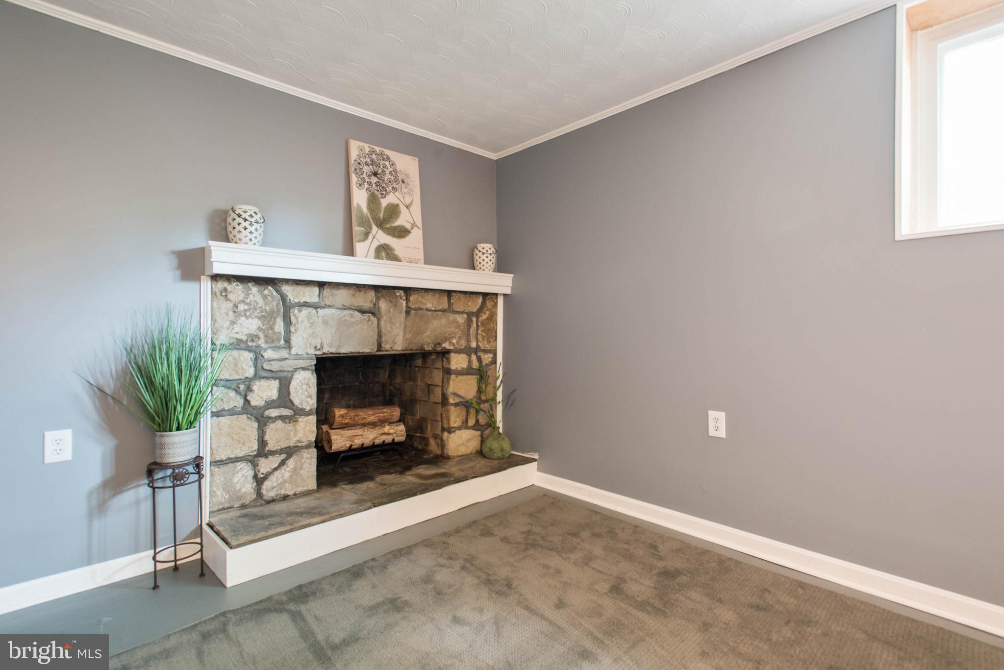 ROCK SPRINGS - Residential