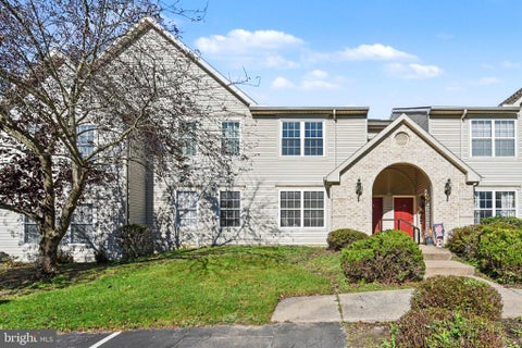 Photo for 215 FOREST OAK LANE
