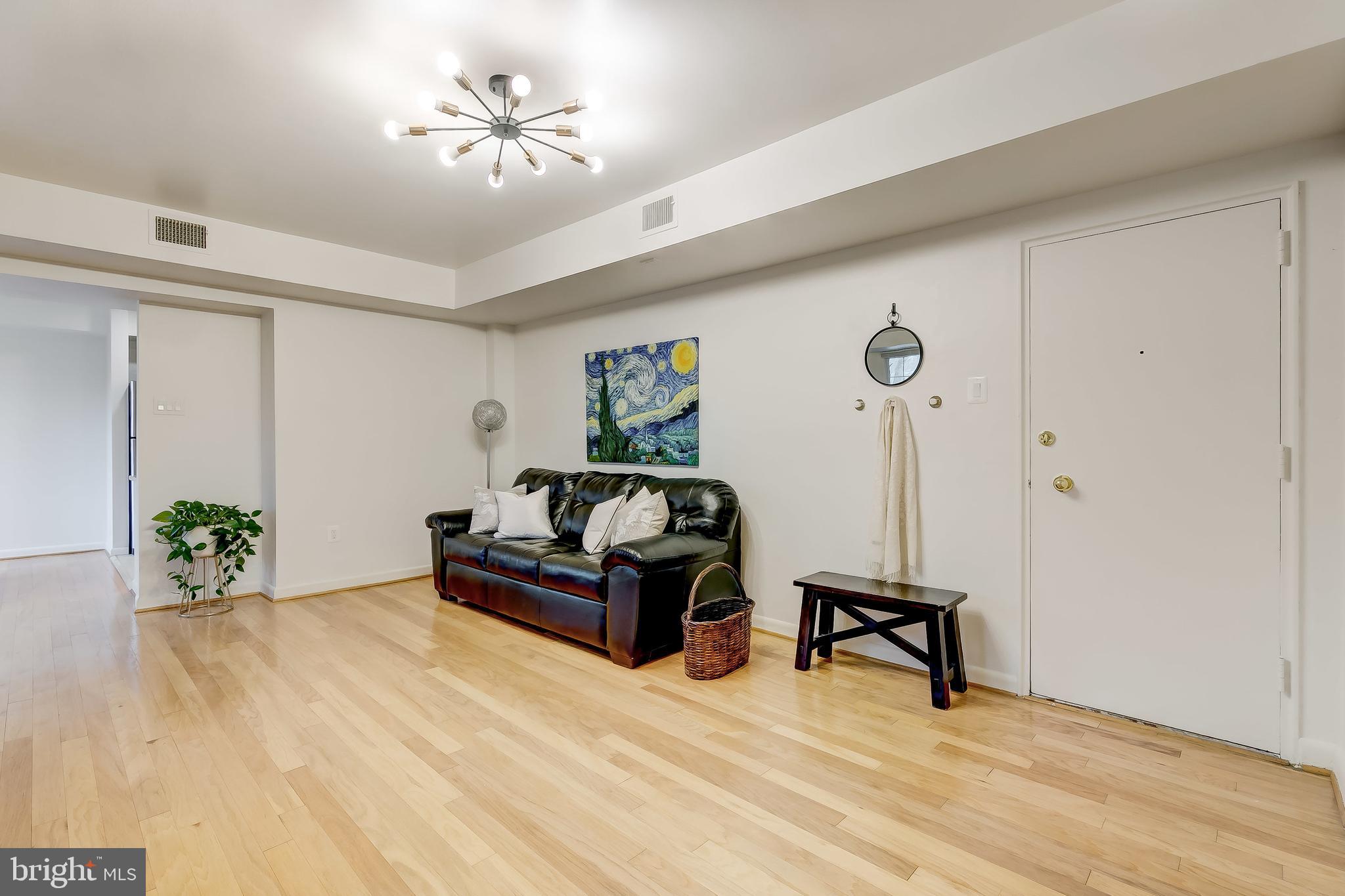 TUSCANY CANTERBURY - Residential