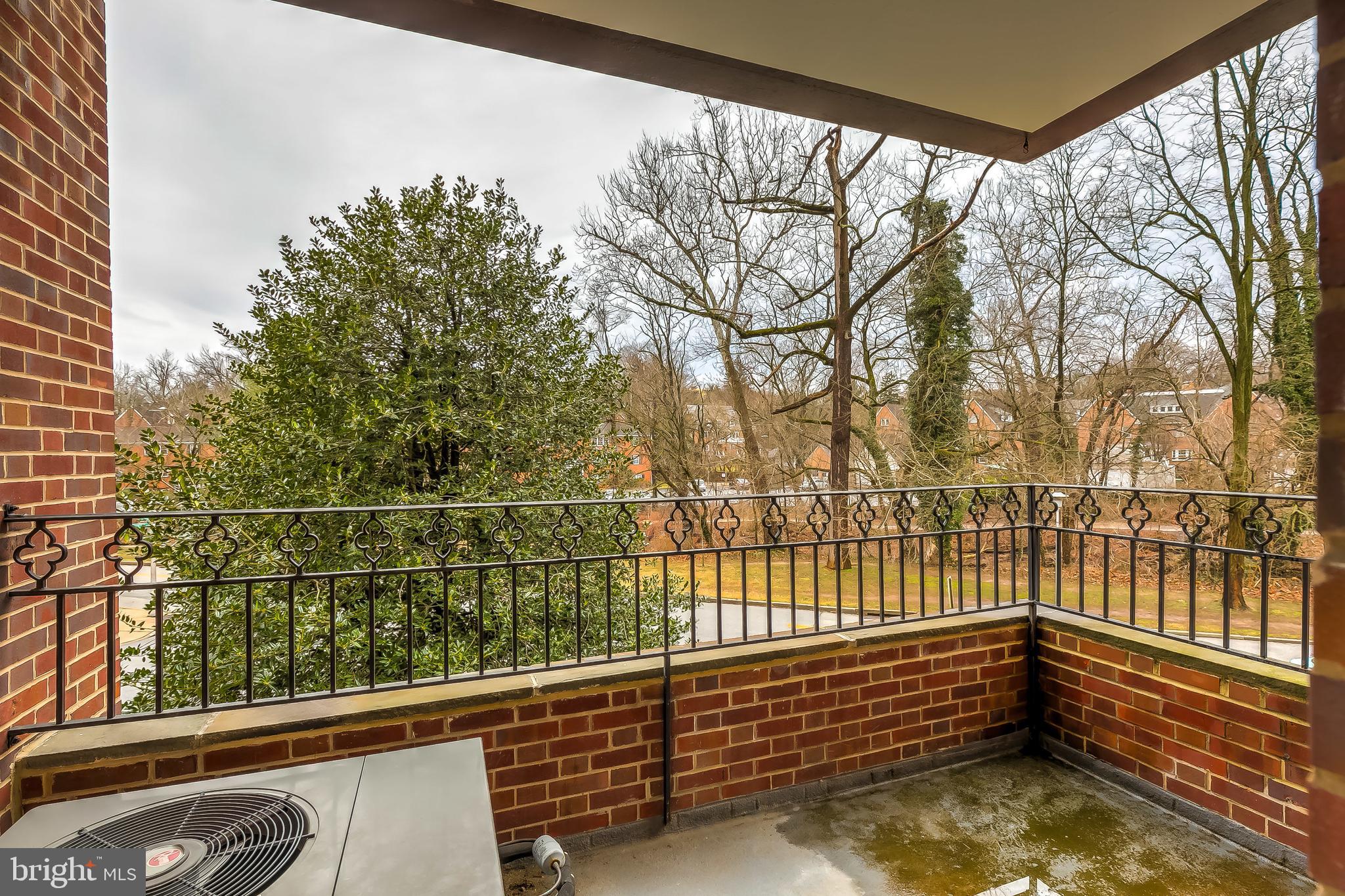 TUSCANY CANTERBURY - Residential