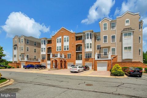 8610 FLUTTERING LEAF TRAIL 404 ODENTON MD 21113