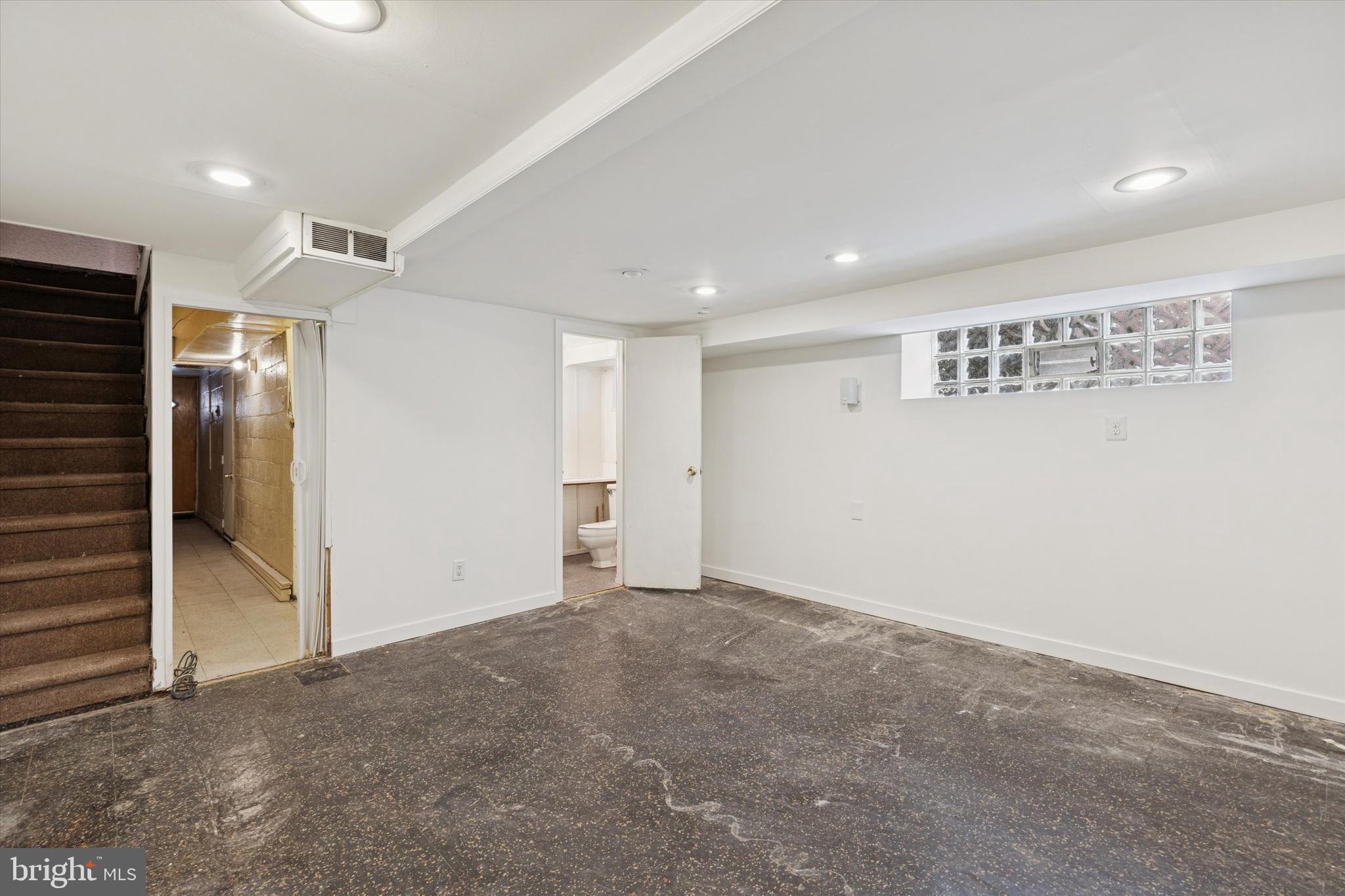 MT AIRY - Residential