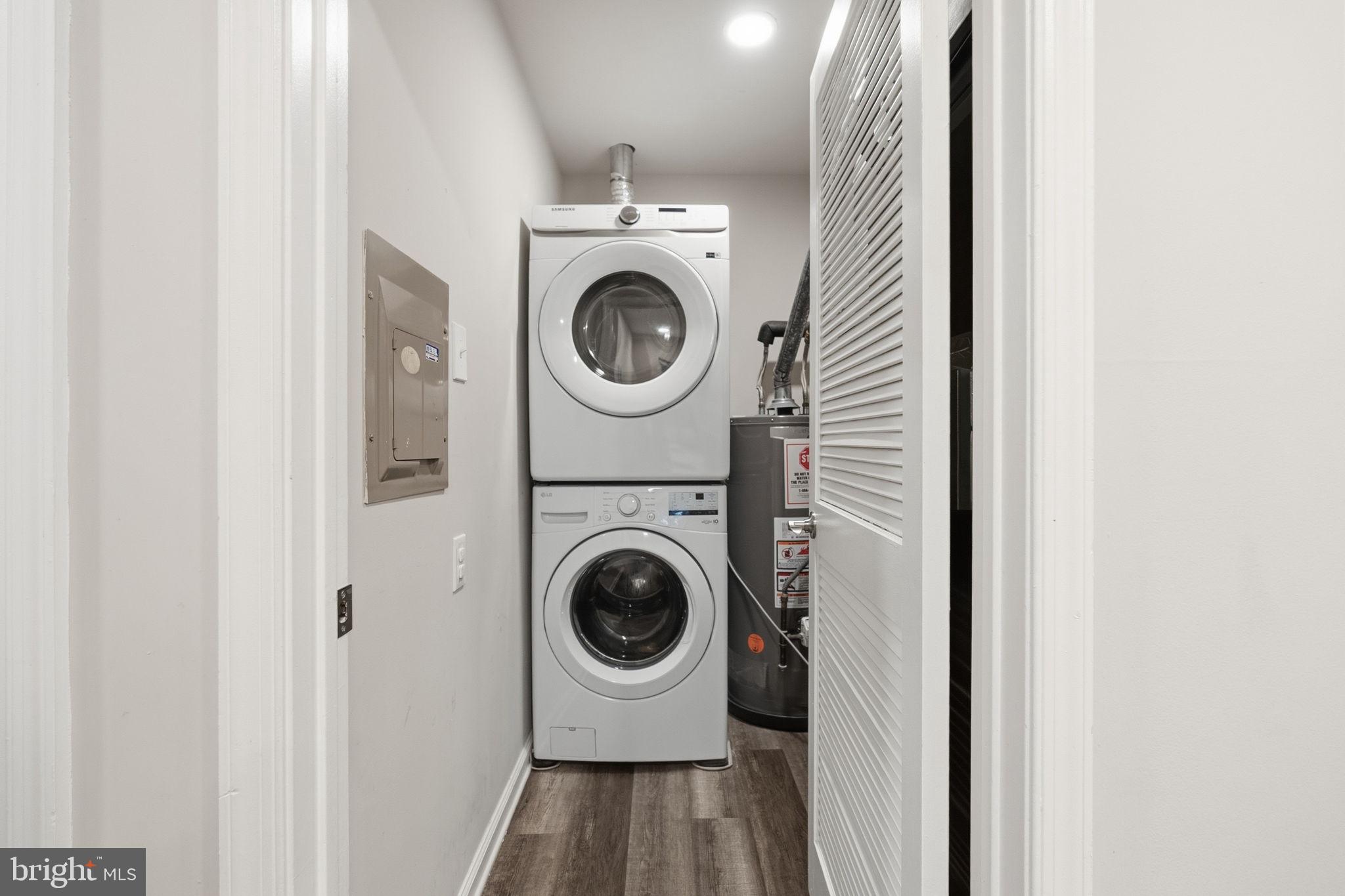 CROWN POINTE - Residential