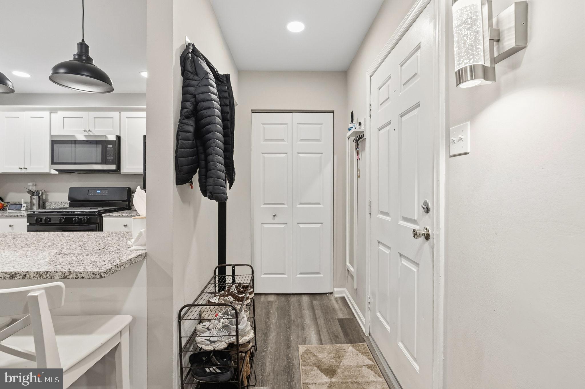 CROWN POINTE - Residential