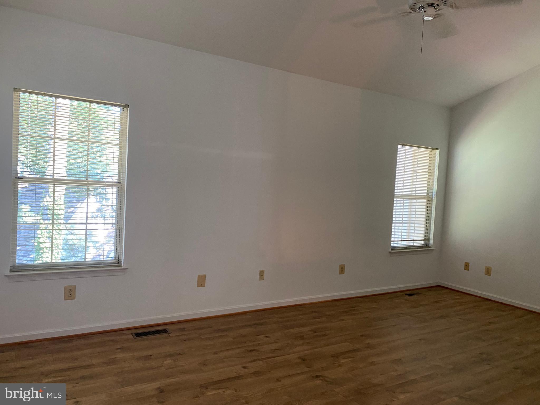 NOTTINGHAM WOODS - Residential Lease