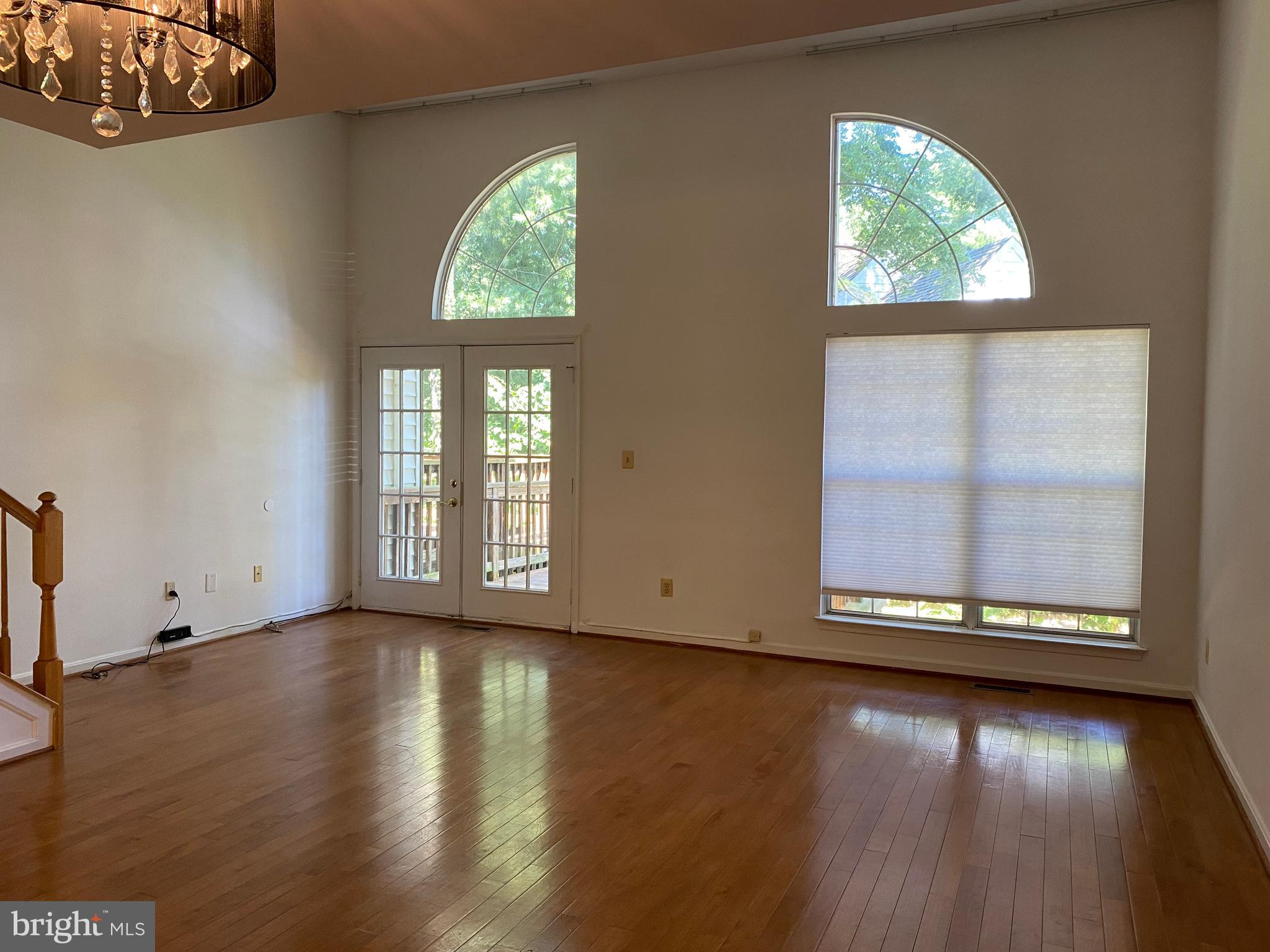 NOTTINGHAM WOODS - Residential Lease