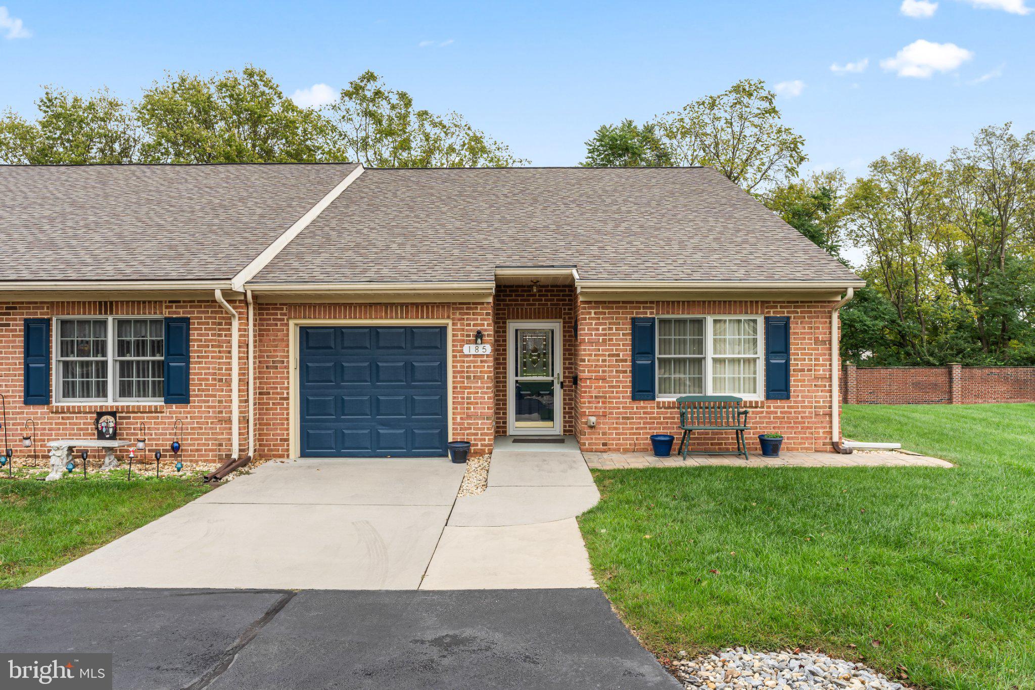 185 SUNBROOK LANE 200