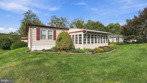 142 Wedgewood Cv, North Wales, PA 19454 - MLS#: PAMC2196454