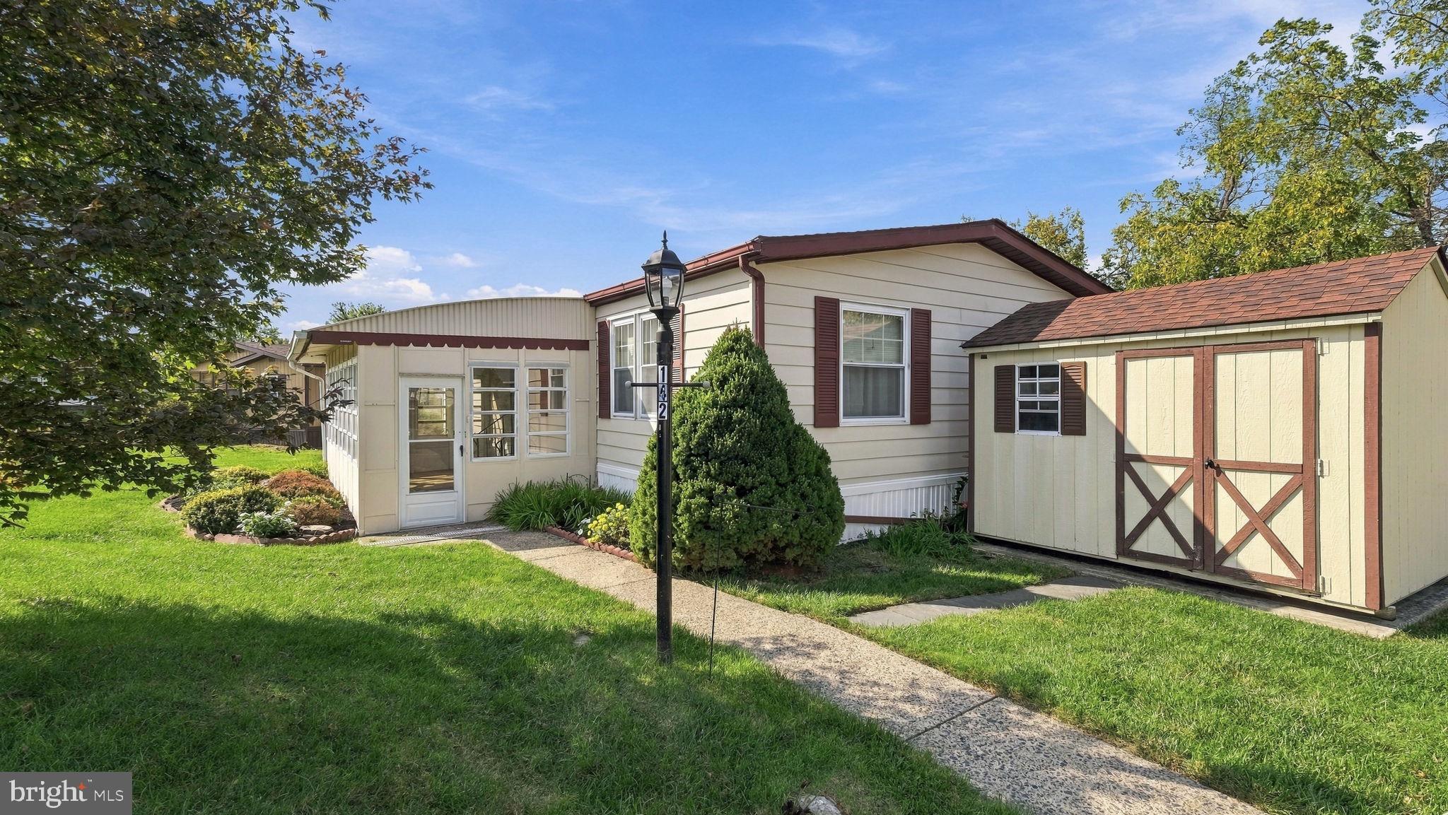 142 WEDGEWOOD CV