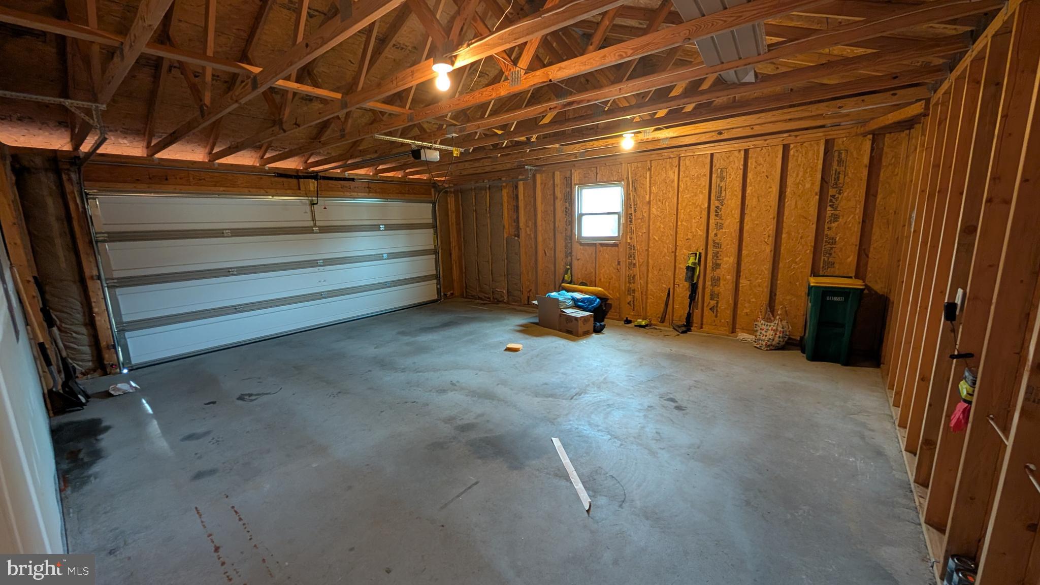 ENCLAVE - Residential Lease