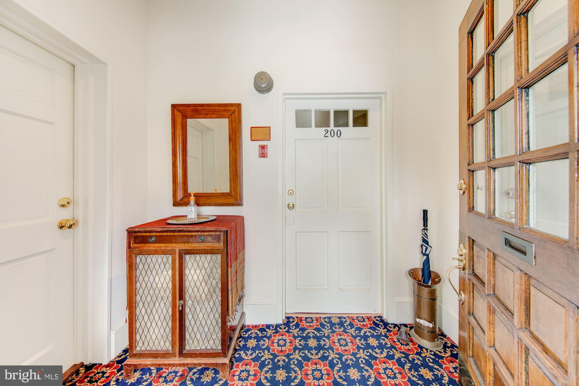 DUPONT CIRCLE - Residential
