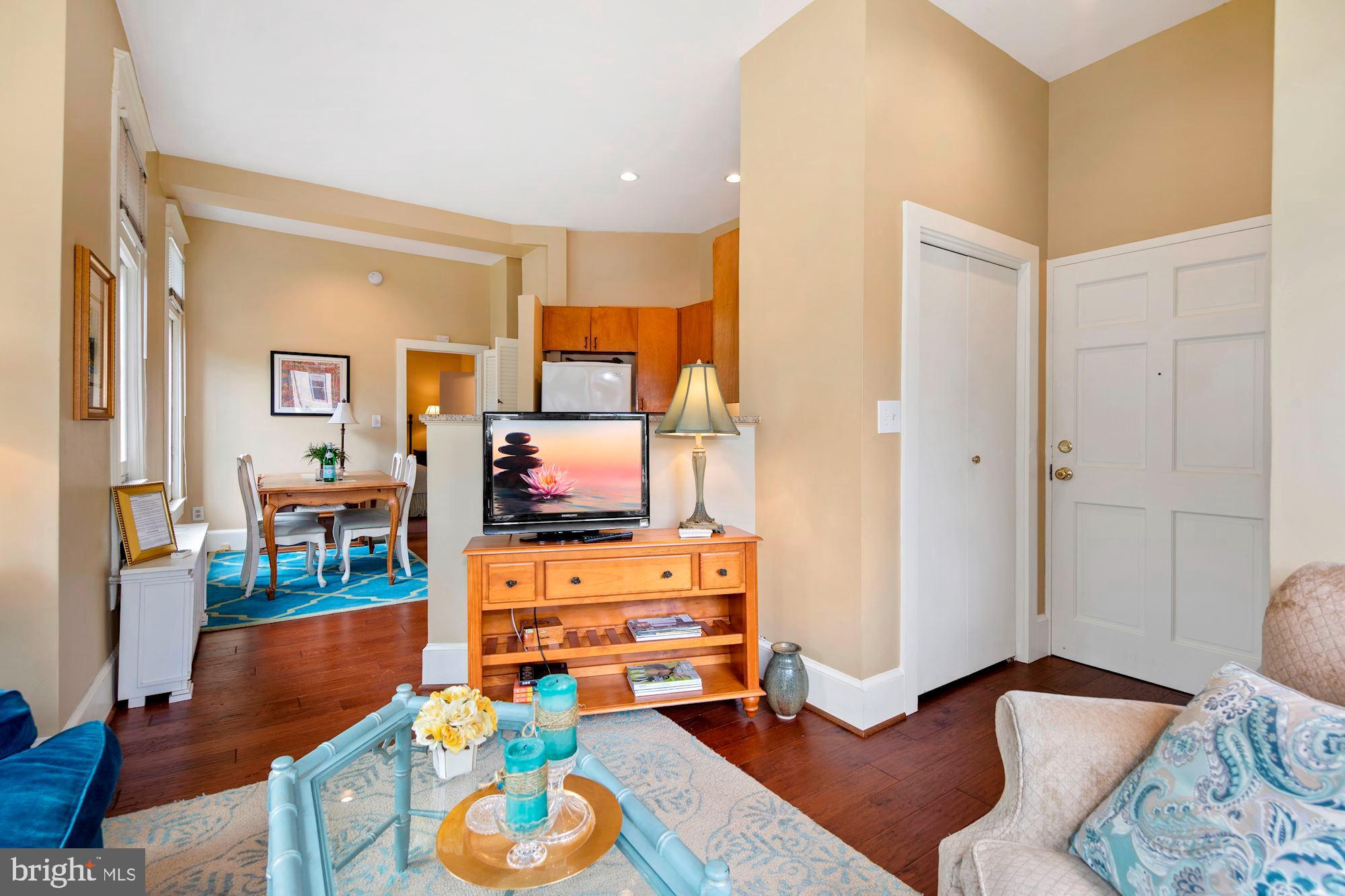 DUPONT CIRCLE - Residential
