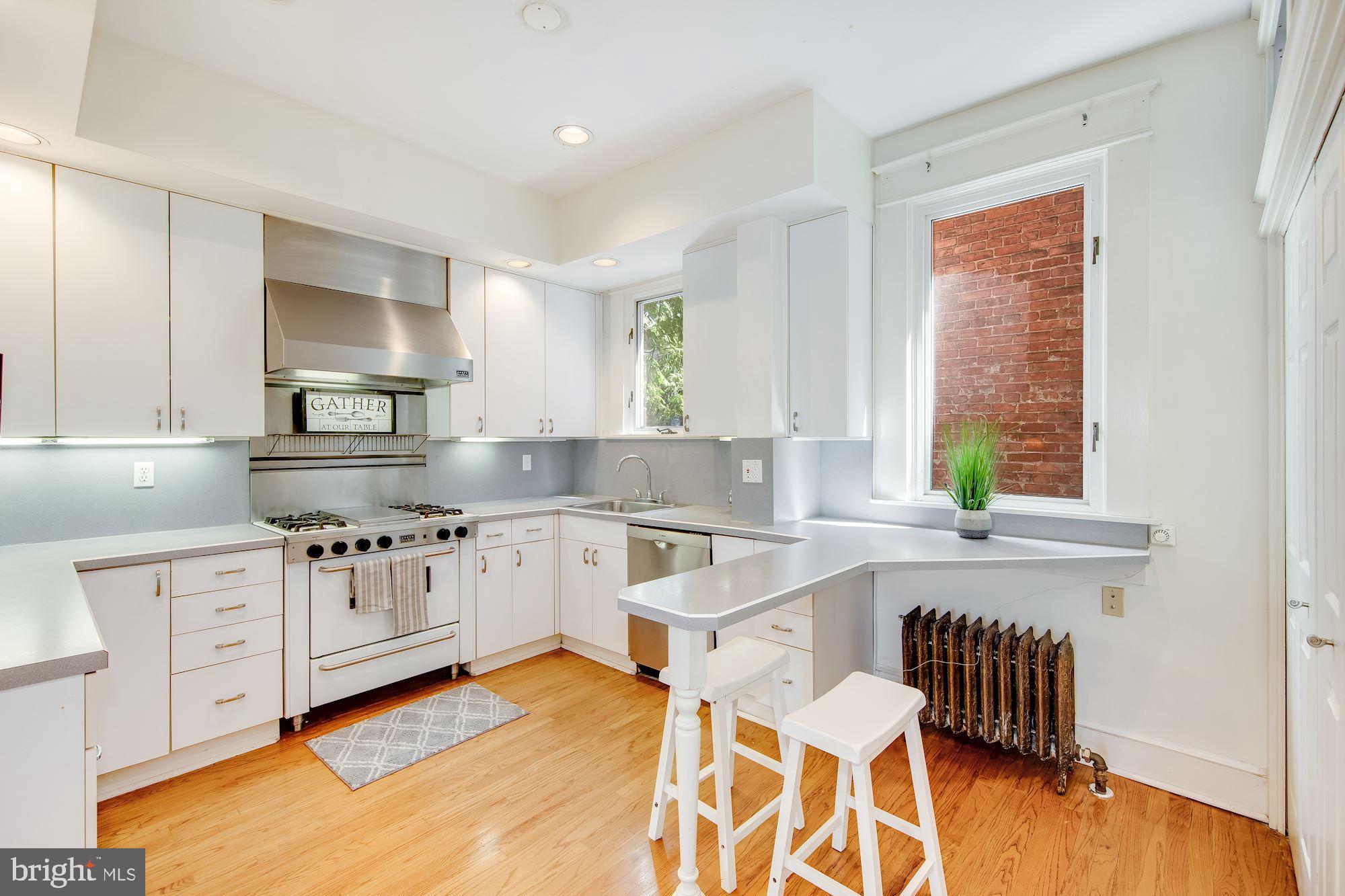 DUPONT CIRCLE - Residential